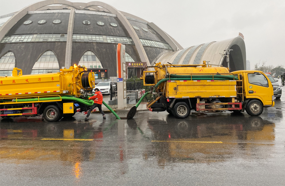 百水家园商场管道清淤